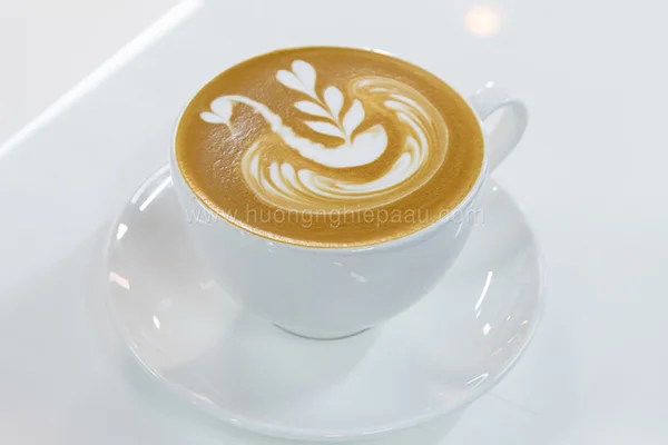 tách latte tạo hình thiên nga