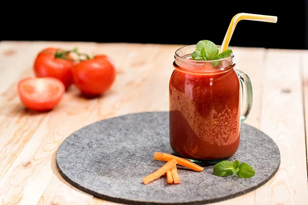 Sinh tố cà chua cà rốt