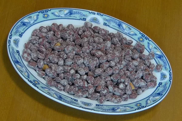 làm lạc rang húng lìu bằng chảo