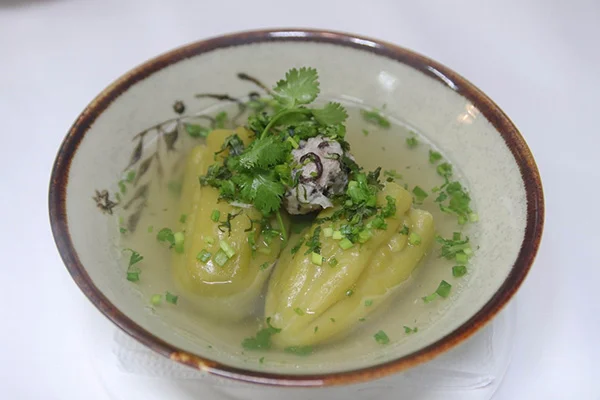 món Canh khổ qua nhồi thịt