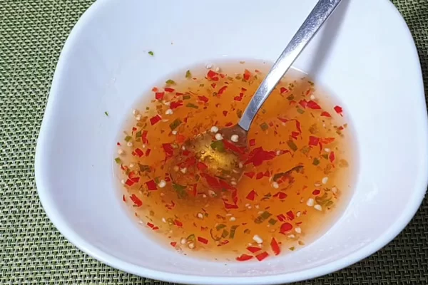Cách làm nước xốt trộn gỏi đu đủ chay