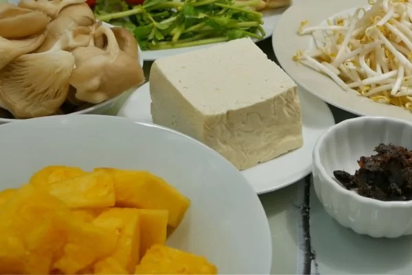 Nguyên liệu nấu canh chua chay