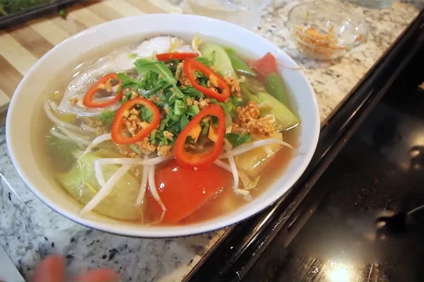 Cá Bống Nấu Canh Chua