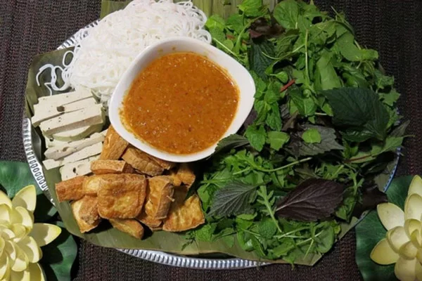 Có Mắm Nêm Chay Không