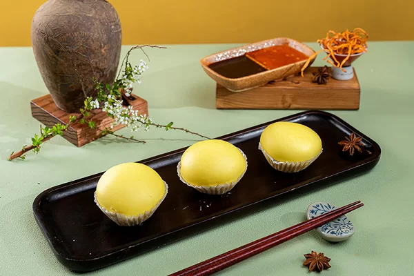 Có thể bảo quản bánh bao kim sa thế nào