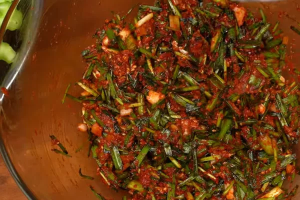 Làm xốt muối kim chi dưa leo