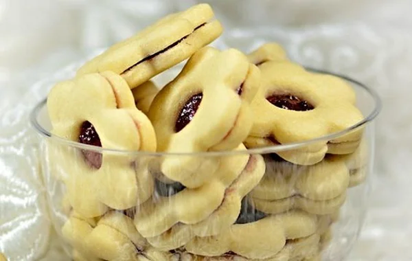 Cách làm bánh cookies nho khô Cách làm bánh cookies nho khô