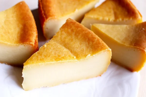 Bánh đậu xanh nướng