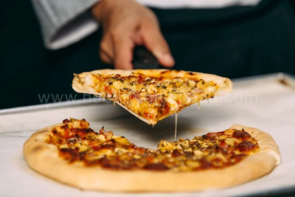 Bí quyết làm bánh pizza Bí quyết làm bánh pizza