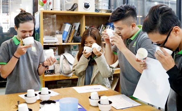 cảm nhận hương vị cà phê sau mỗi lần rang cảm nhận hương vị cà phê sau mỗi lần rang