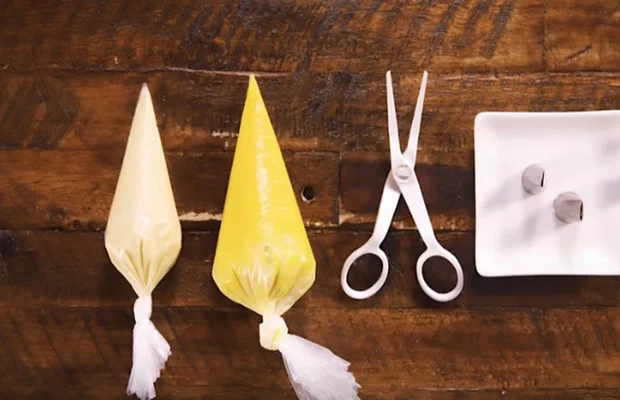 Chuẩn bị nguyên liệu tạo hình