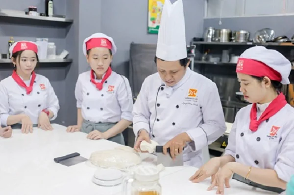 Chuyên Gia Bếp Bánh Chuyên Gia Bếp Bánh