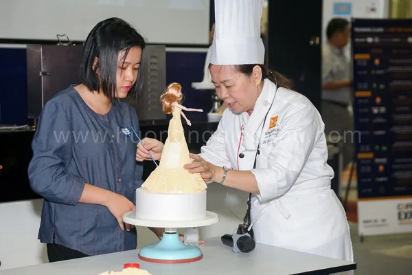 Chuyên gia chỉ dẫn tận tình