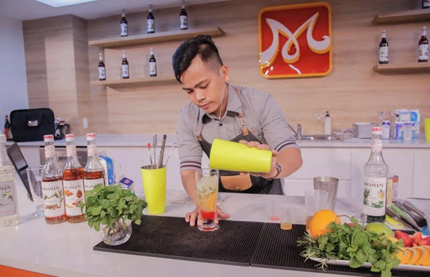 Chuyên viên pha chế của Monin