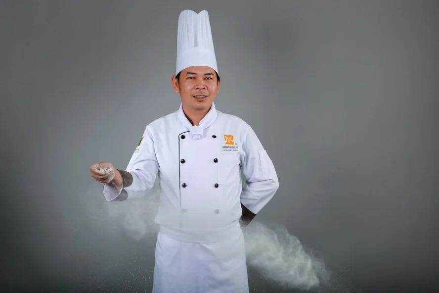 Giảng Viên Thầy Bùi Trọng Hậu