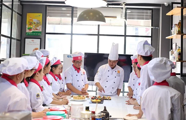 Giảng viên hướng dẫn