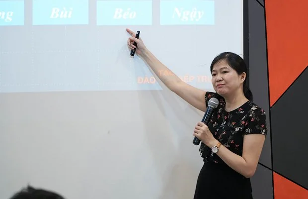 Giảng viên Nguyễn Thị Minh Khôi