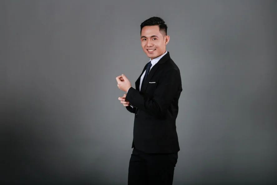 Giảng Viên Võ Đức Trung