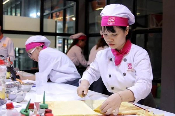 hoàn thành khóa học làm bánh thông dụng hoàn thành khóa học làm bánh thông dụng