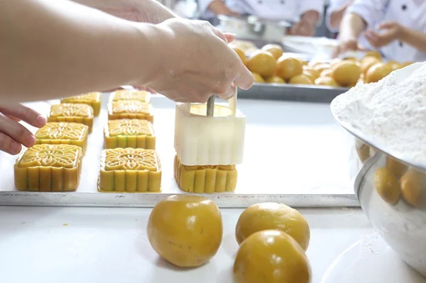 kinh doanh bánh trung thu kinh doanh bánh trung thu