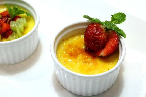 Cream brulee Cream brulee