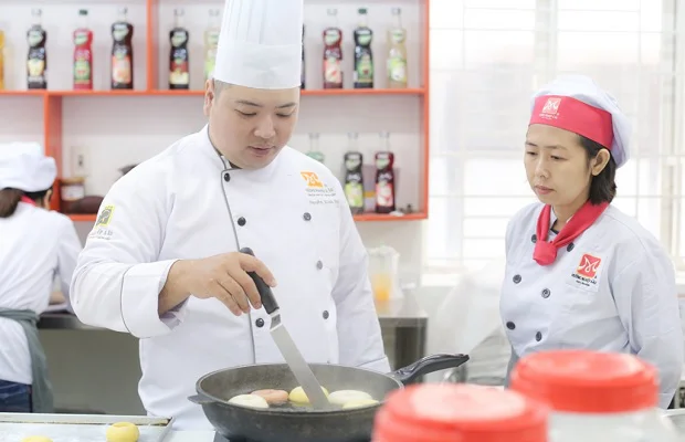 Luộc bánh cũng rất quan trọng