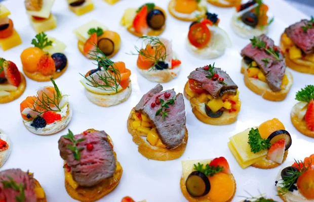 Món Canapé và Amuse Bouche