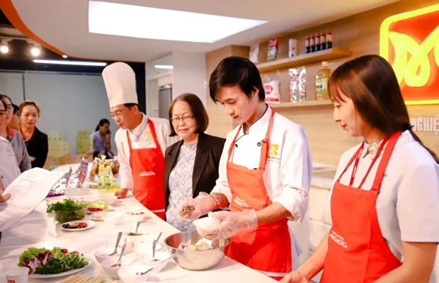 Nghệ nhân ẩm thực Bùi Thị Sương