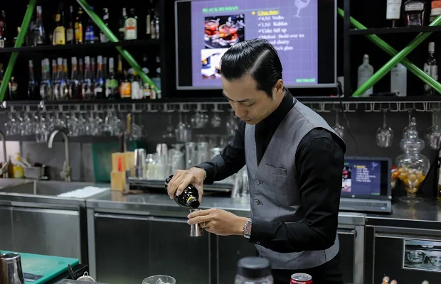 có phong thái chuyên nghiệp