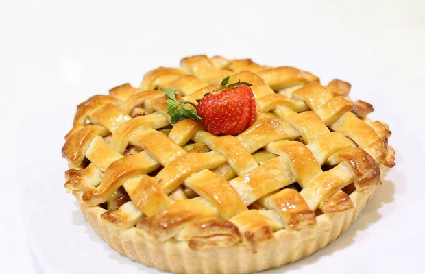 Pie luôn có phần phủ đều khắp mặt bánh