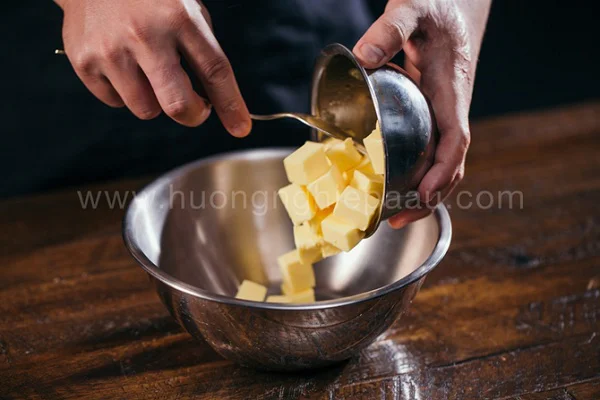 quá trình làm bánh tart trứng quá trình làm bánh tart trứng