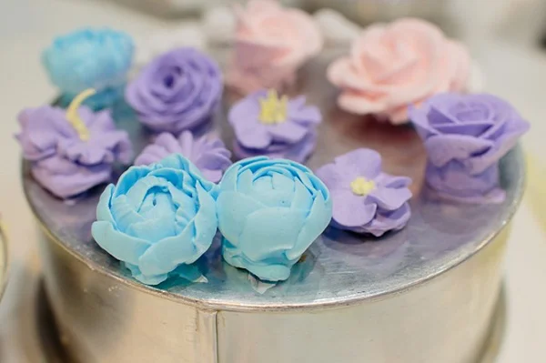 tạo hình hoa kem tạo hình hoa kem