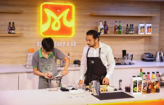 học viên trải nghiệm tại Winter Wonderland