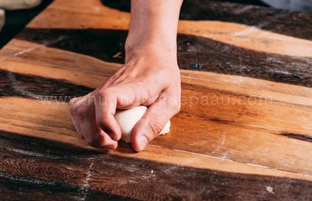 Vo tròn bột theo cách thứ hai