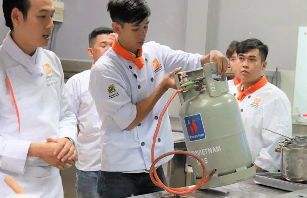 Quy trình kiểm tra bình gas