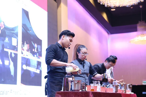 Show Contest – Bước ghi điểm quan trọng của ứng viên ngành pha chế trước nhà tuyển dụng Show Contest