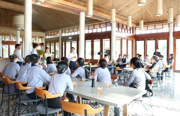 Ms Patti – Phó Giám đốc Azerai resort chia sẻ