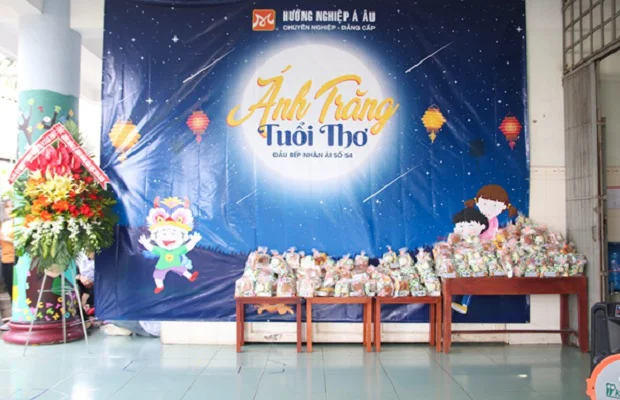 Sân khấu xinh xắn dễ thương đã hoàn tất