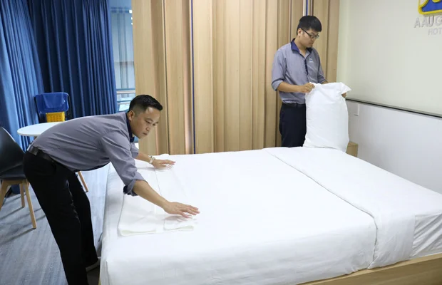 áp dụng kiến thức có được vào thực tế công việc