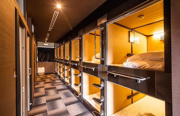 capsule hotel