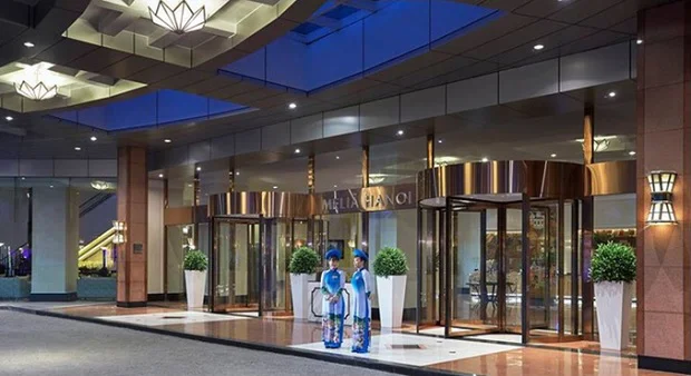 Sảnh chính khách sạn Melia Hà Nội