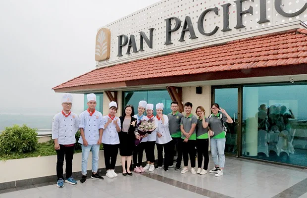 View sân thượng tại Tầng 19 của Pan Pacific