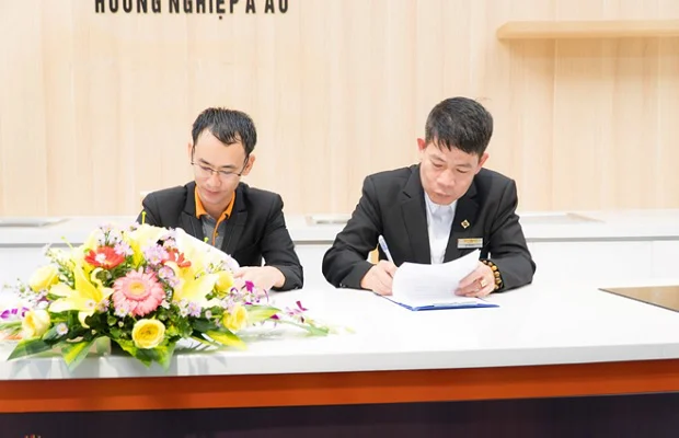 buổi ký kết tại Bà Nà Hills