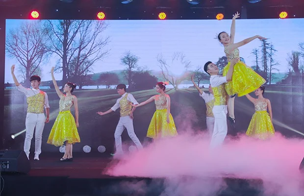 Các tiết mục văn nghệ