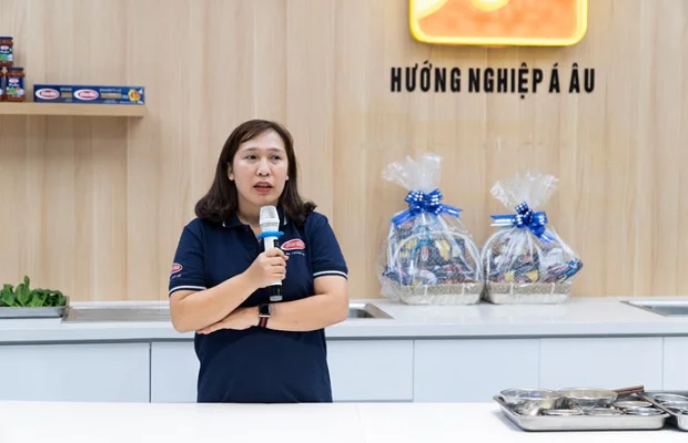 Chị Phương Thanh