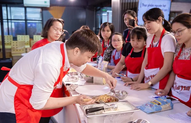 Food Blogger Chánh Trần