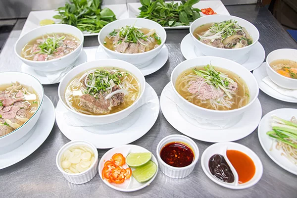 hoc-nau-pho-kinh-doanh học nấu phở kinh doanh