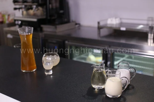 các nguyên liệu pha chế đồ uống