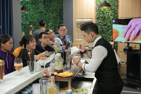 Phụ huynh cung tham gia