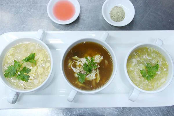 3 món súp được hướng dẫn trong buổi học